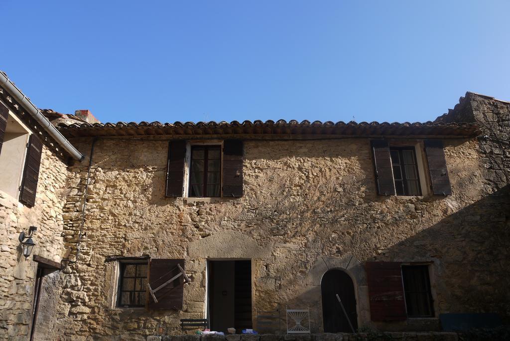 Des Seguins Buoux